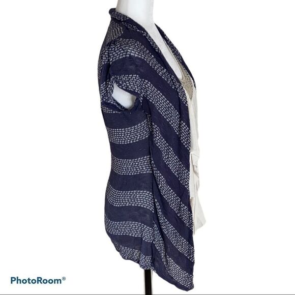 Women’s 2 in 1 ruffle tank with sweater Size M - Picture 3 of 9